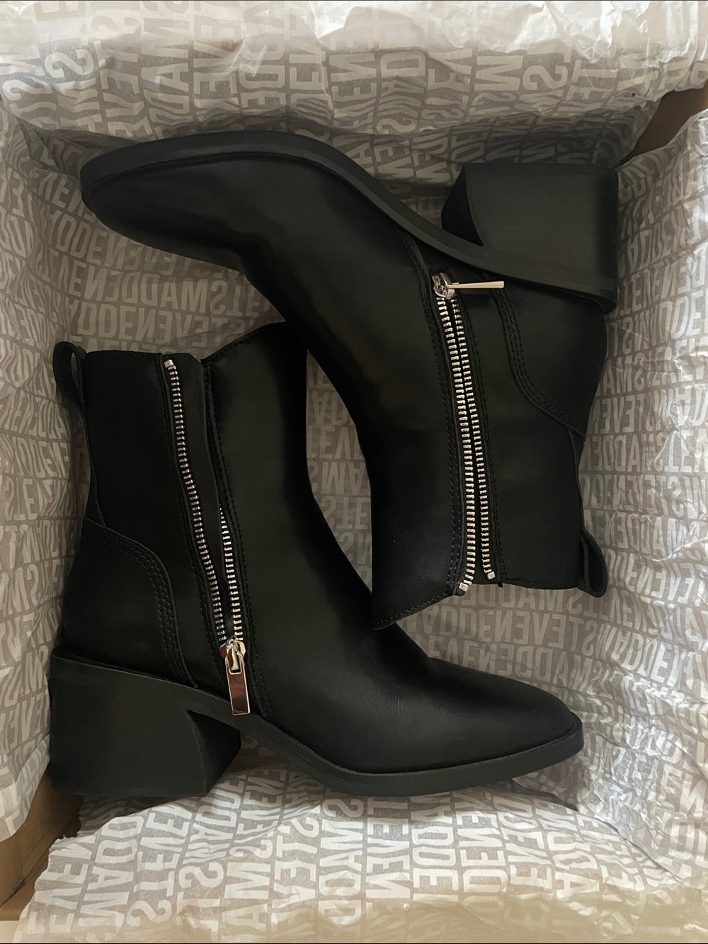 STEVE MADDEN Women's Black Zip Heeled Ankle Boots